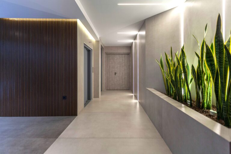 Jahantab Lobby