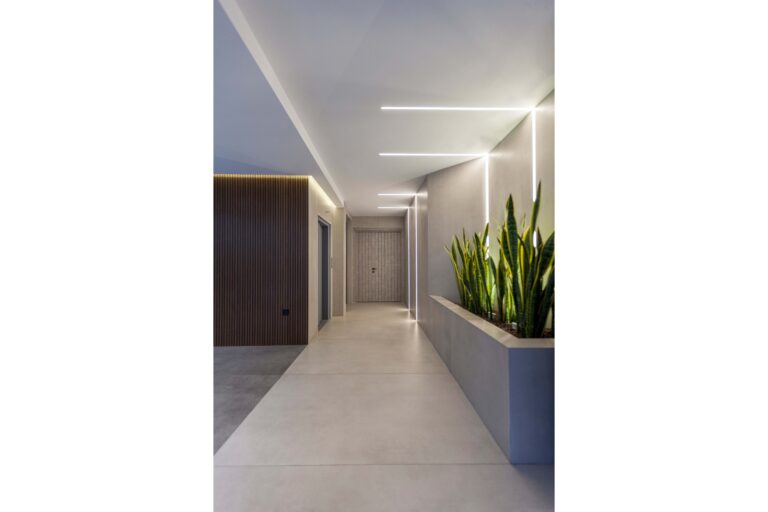 Jahantab Lobby