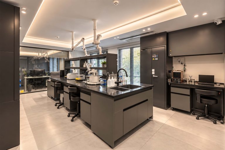 Arolab