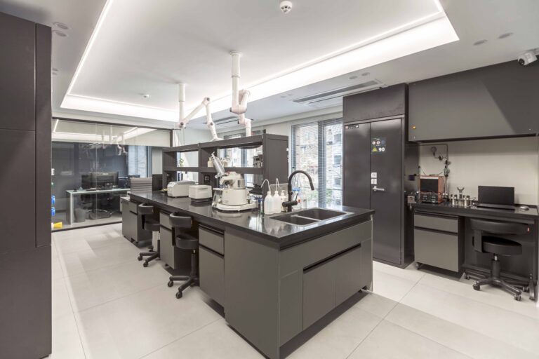 Arolab