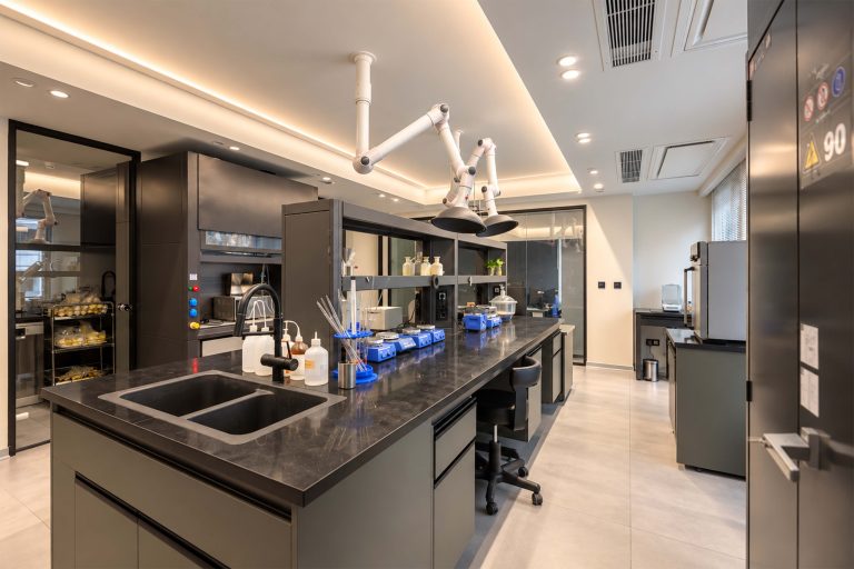 Arolab