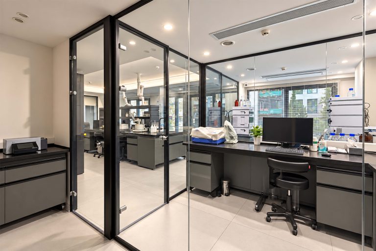 Arolab