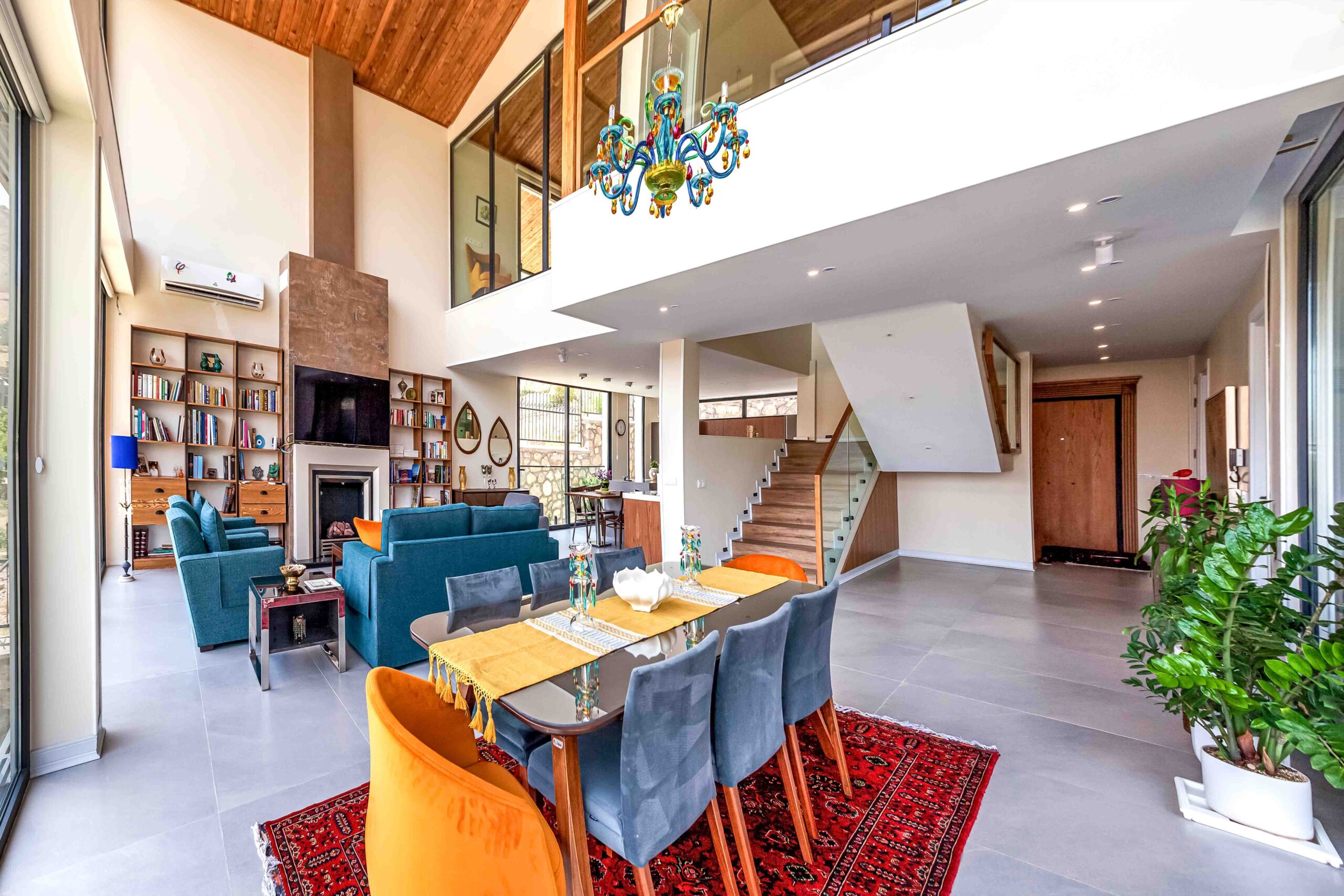 Avishan Villa