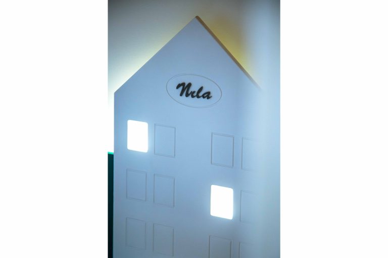Nila and Nora’s Room