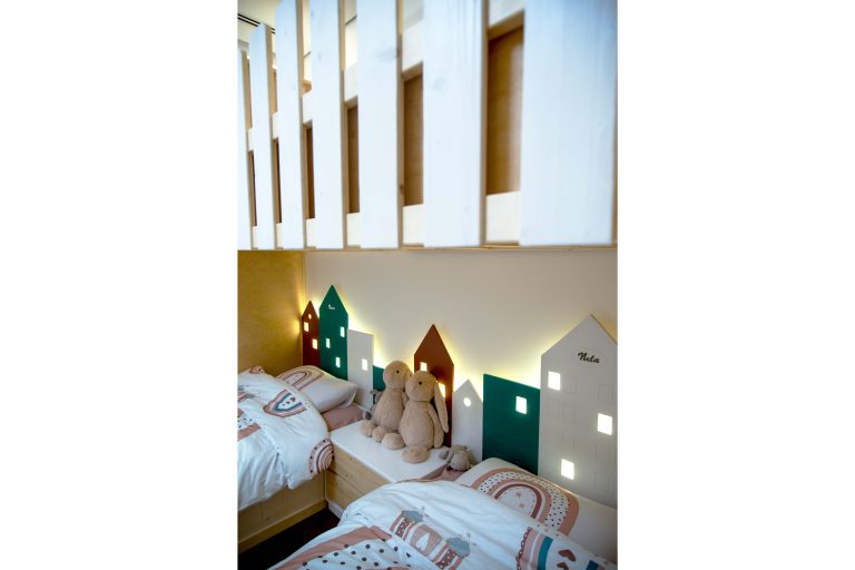 Nila and Nora’s Room