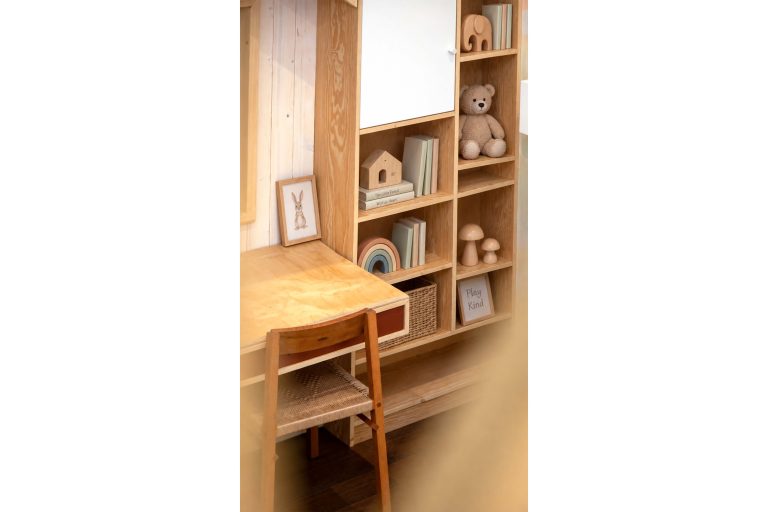 Nila and Nora’s Room
